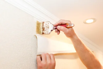 Pose de papier peint à Gimeaux — revêtements muraux et toiles de verre